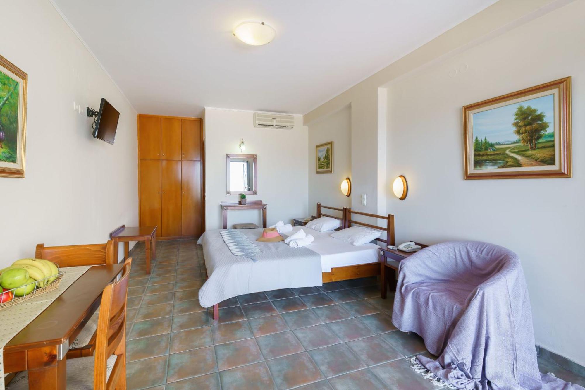 Sunrise Suites & Apartments Kalyves Room photo